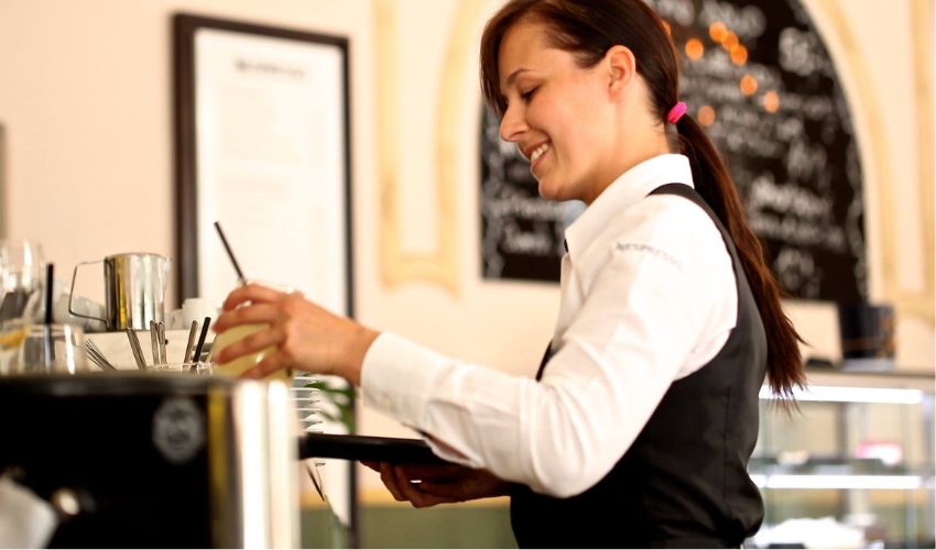 Ir a Disponible la solicitud e información relevante de las ayudas para financiar las tutorías de la formación práctica en los centros de trabajo