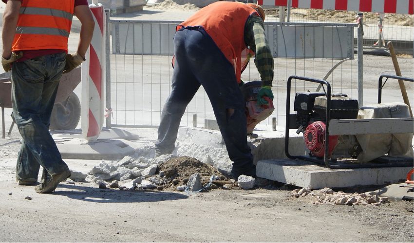 Ir a Empleo destina 1,5 millones de euros para la formación de 2.700 personas en el sector de la construcción 