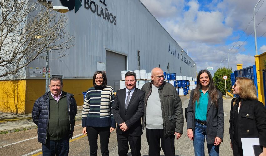 Ir a Santamaría difunde las ayudas para los programas formativos estratégicos del SEXPE