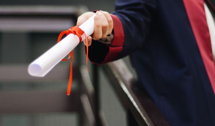 Ir a Nueva remesa de Certificados de Profesionalidad disponible en los centros de empleo del SEXPE