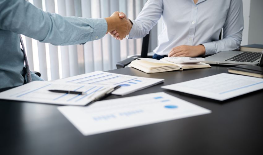 Ir a Publicada la nueva convocatoria de ayudas destinadas a fomentar el empleo estable y reducir los costes laborales de las empresas