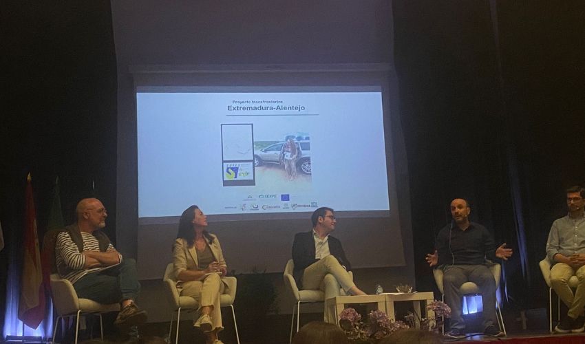 Ir a La Dirección General de Empleo participa en el Encuentro Transfronterizo sobre retención de talento \