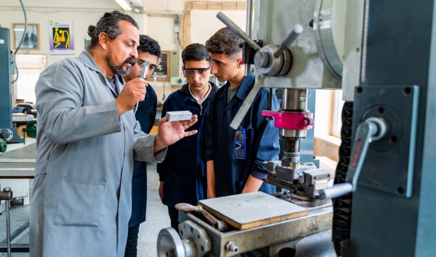 Ir a Consulta la oferta de formativa de Certificados Profesionales que se pondrán en marcha en los IES de Extremadura