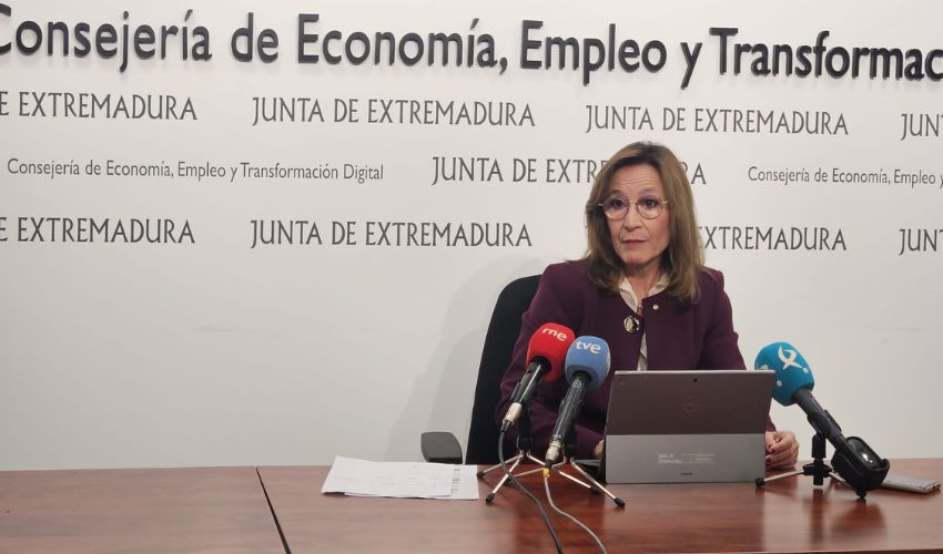 Ir a Extremadura sumó en 2024, con respecto al conjunto del 2023, un total de 2.900 ocupados más y redujo en 10.500 los desempleados