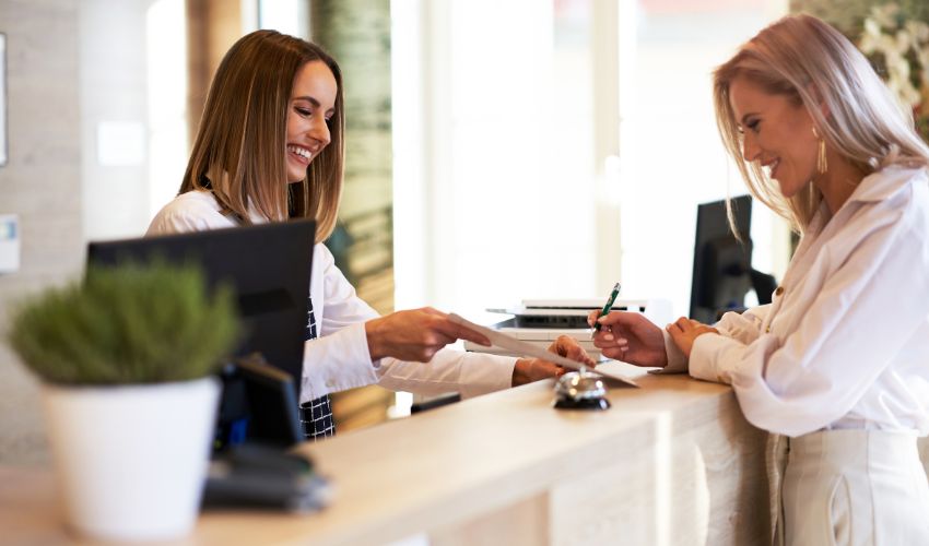 Ir a Curso on line de asesores/as y evaluadores/as en procedimientos de acreditación de competencias de la familia profesional de Hostelería y Turismo