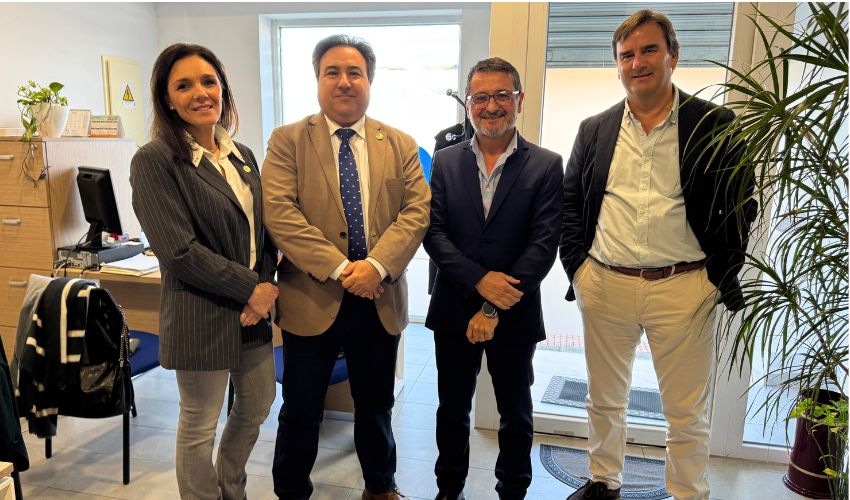 Ir a La Junta impulsa medidas para la atracción y retención del talento en Extremadura