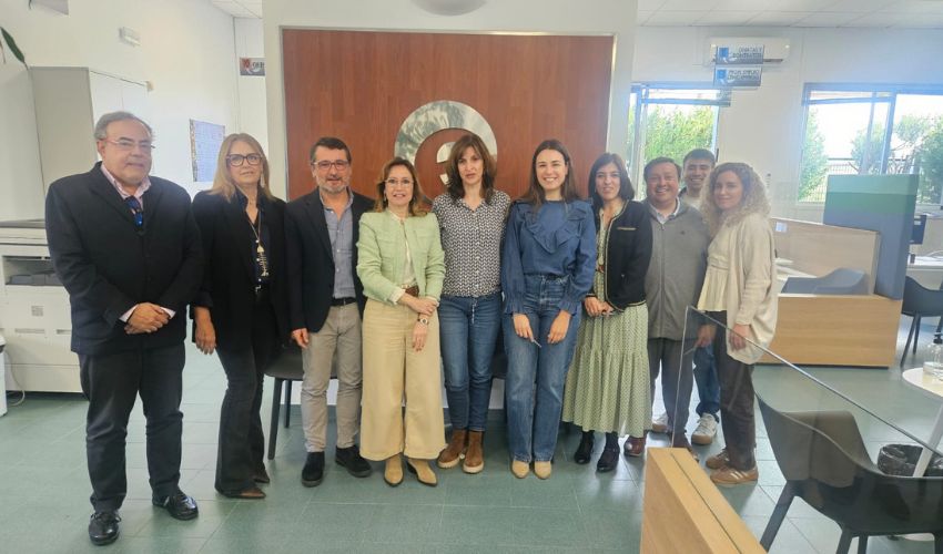 Ir a El proyecto ESCALA impulsa el futuro laboral de los jóvenes en San Vicente de Alcántara