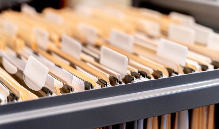 Ir a El SEXPE difunde la relación provisional de personas candidatas para 1 puesto de Técnico Superior en Archivo para el Archivo Histórico Provincial de Cáceres