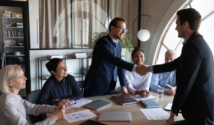 Ir a Publicada la nueva convocatoria de ayudas destinadas a fomentar el empleo estable y reducir los costes laborales de las empresas