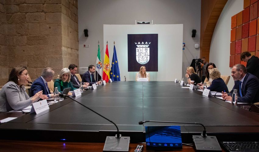 Ir a El Consejo de Gobierno aprueba una nueva convocatoria de ayudas para la contratación de alumnado del programa ESCALA