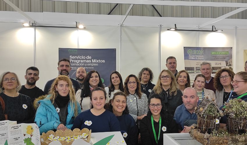 Ir a Los proyectos Escala y Crisol Formas del SEXPE presentes en la Feria Agroexpo celebrada en Don Benito