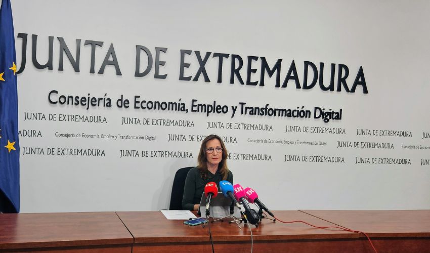 Ir a Extremadura alcanza en abril el mínimo histórico de paro de los últimos 30 años con 62.868 personas desempleadas