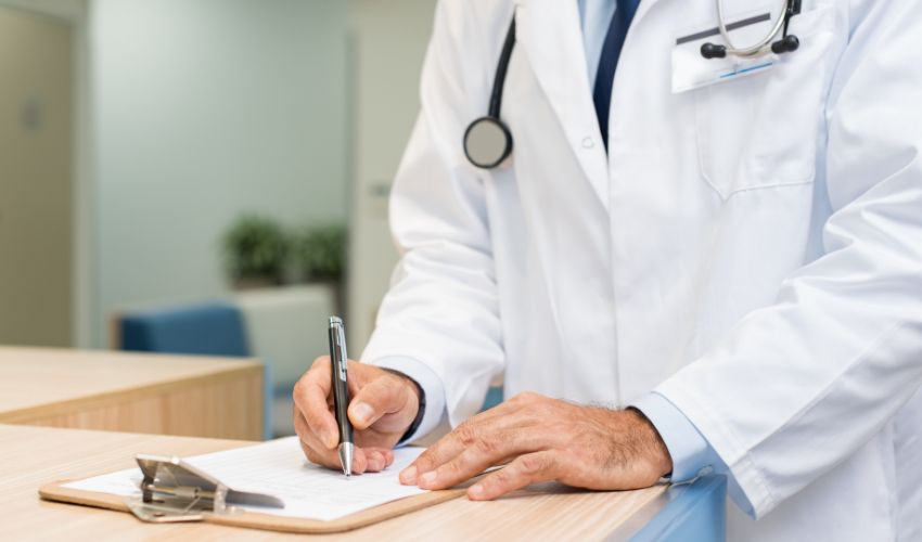 Ir a Resultado provisional del proceso de selección de dos médicos/as forenses interinos/as para el IML de Badajoz 